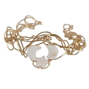 14k Gold White Mother Of Pearl Shell  Cresant Moon Star Wire Bangle